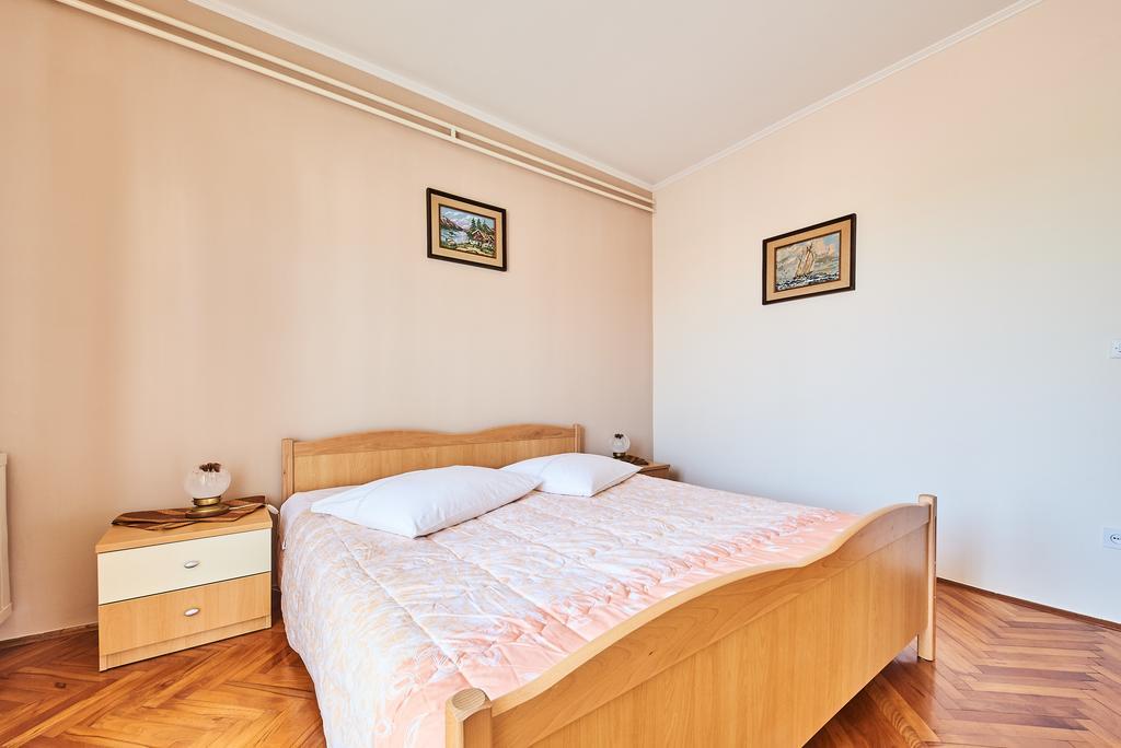 Apartment Erika Umag Exterior foto