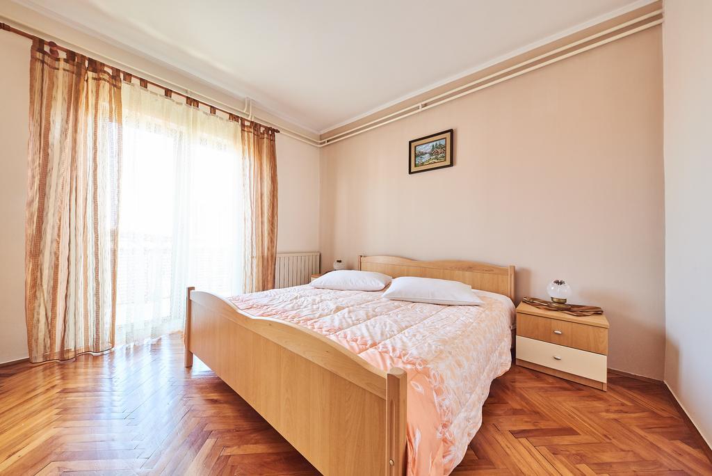 Apartment Erika Umag Exterior foto
